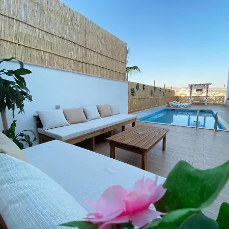 Bed & Breakfast The Poyz Bodrum 2*