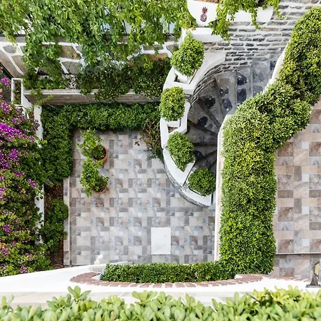 The Poyz Bodrum