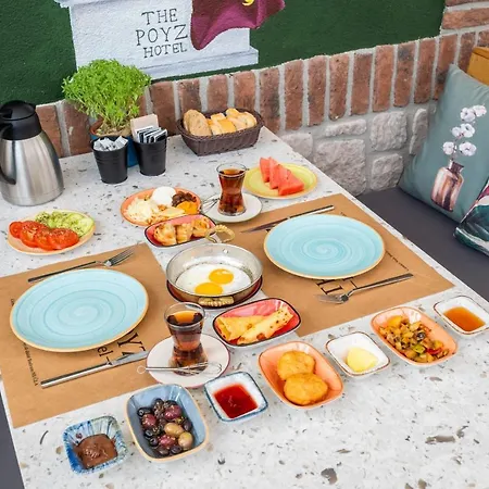 Oda ve Kahvaltı The Poyz Bodrum Gümbet
